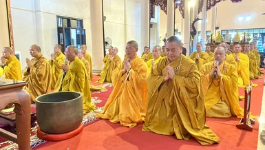 Chư Tăng trường hạ chùa Trúc Lâm Thường Trường cử hành lễ tạ pháp khóa hậu An cư kiết hạ