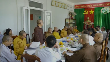 Ban Trị sự Phật giáo tỉnh tại buổi làm việc vào sáng 22-9, tại Trụ sở Ban Tôn giáo tỉnh