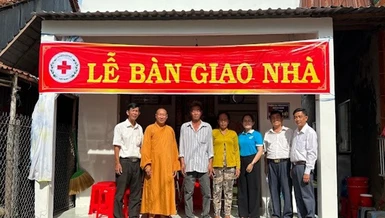 Căn nhà tình thương do Thượng tọa Thích Minh Lý tài trợ