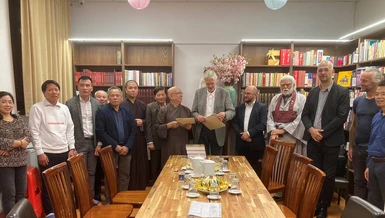 Đại diện Trường Đại học Phật giáo Hungary và Trung tâm Văn hóa Phật giáo Việt Nam tại Hungary ký thỏa thuận hợp tác lần thứ 2