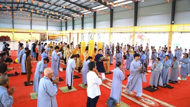 Cung nghinh chư tôn đức quang lâm đạo tràng chùa Pháp Minh