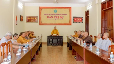 Thượng tọa Thích Quảng Hiền, Trưởng ban Trị sự Phật giáo tỉnh Đắk Nông chủ trì 