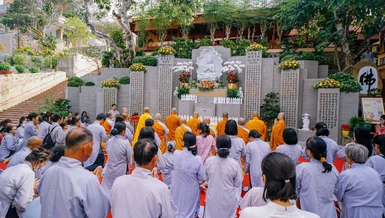 Khóa lễ vía Đức Quán Âm trang nghiêm tại chùa Hải Vân