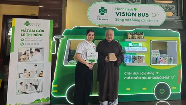 Bệnh viện Mắt Sài Gòn kết hợp với Ban Văn hóa Phật giáo TP.HCM tổ chức khám mắt miễn phí 