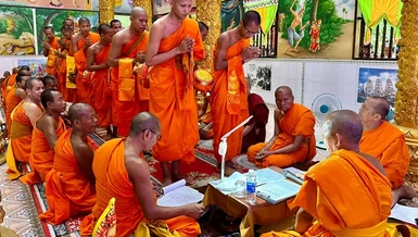 Giới trường truyền giới Tỳ-kheo đến 27 vị giới tử biệt truyền của hệ phái Nam tông Khmer