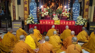 Chư tôn đức Tăng trường hạ tùng lâm Quán Sứ trong Lễ Tự tứ, kết thúc khóa An cư kiết hạ