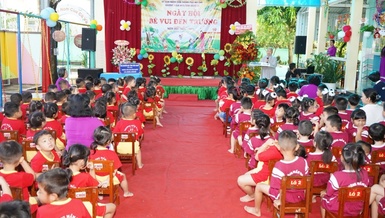 Lễ khai giảng năm học mới của Trường Mầm non Từ thiện Tịnh Nghiêm