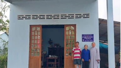 Tiền Giang: Bàn giao 8 căn nhà tình thương đến những gia đình có hoàn cảnh khó khăn