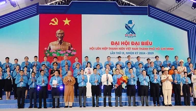 79 Ủy viên Ủy ban Hội Liên hiệp Thanh niên VN TP.HCM nhiệm kỳ 2024-2029 ra mắt đại hội - Ảnh: Đ.B.TP