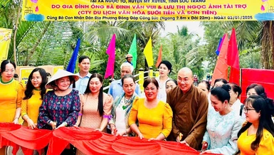 Cắt băng khánh thành, đưa vào sử dụng cây cầu Tường Nguyên 522, tại tỉnh Sóc Trang - Ảnh: T.N