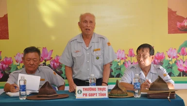 Huynh trưởng cấp Tấn Nhuận Thái Nguyễn - Văn Thái chủ trì buổi họp