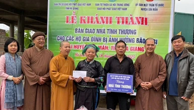 Bàn giao nhà tình thương đến gia đình bị ảnh hưởng bão số 3 tại Hà Giang