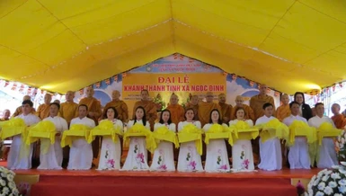 Cắt băng khánh thành tịnh xá Ngọc Định