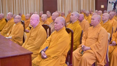 Chư tôn đức Ban Trị sự TP.Thủ Đức và 21 quận huyện TP.HCM tại buổi họp tri ân do Ban Thường trực Ban Trị sự TP.HCM tổ chức ngày 24-6-2025 - Ảnh: Quảng Đạo/BGN