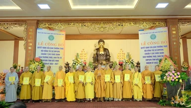 Nhân sự Ban Trị sự GHPGVN tỉnh nhận quyết định tại hội nghị