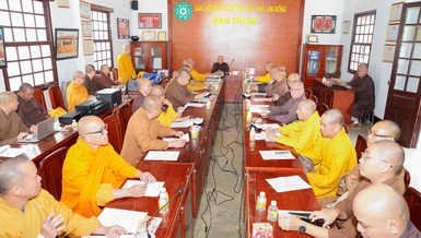 Ban Thường trực Ban Trị sự GHPGVN tỉnh triển khai hoạt động Phật sự trọng tâm, tại chùa Linh Sơn