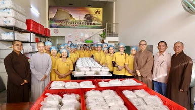 Bếp cơm gieo duyên phục vụ bệnh nhân, người khó khăn, sinh viên