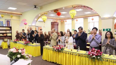 Chùa Tuệ Giác tổ chức tọa đàm về 10 năm gắn bó với cộng đồng người Việt tại Hungary