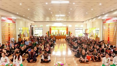 Đắk Lắk: Gần 300 Phật tử người đồng bào dân tộc tham gia khóa tu "Phật về buôn làng"