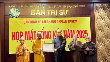 Ban Kinh tế - Tài chính TP.HCM nhận Bằng tuyên dương công đức của Ban Thường trực Ban Trị sự TP.HCM