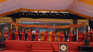 Cắt băng khánh thành ngôi Tam bảo chùa Phổ Lôi