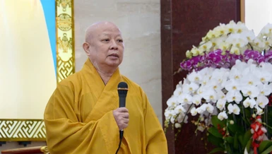 Hòa thượng Thích Lệ Trang chủ trì buổi họp triển khai công tác chuẩn bị tổ chức Đại hội - Ảnh/Bảo Toàn/BGN