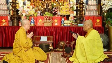Nhị vị giáo phẩm tác pháp An cư kiết hạ tại tùng lâm Quán Sứ
