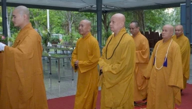 Hòa thượng Thích Lệ Trang và chư tôn đức Ban Thường trực Ban Trị sự TP.HCM thăm Học viện Phật giáo VN tại TP.HCM - Ảnh: Bảo Toàn/BGN