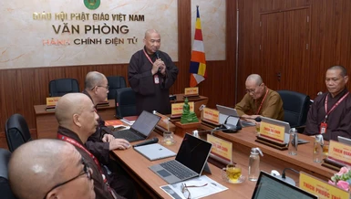 Họp giao ban của Văn phòng II T.Ư, tại thiền viện Quảng Đức - Ảnh: Bảo Toàn/BGN