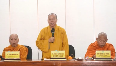 Thượng tọa Thích Giác Nghi, Trưởng ban Trị sự GHPGVN tỉnh chủ trì buổi họp