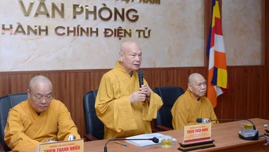 Trưởng lão Hòa thượng Thích Thiện Nhơn thay mặt Ban Chủ tọa phát biểu khai mạc - Ảnh: Bảo Toàn/BGN