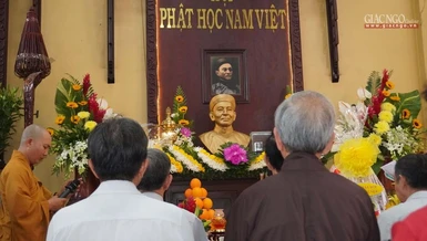 Lễ húy nhật cư sĩ Chánh Trí Mai Thọ Truyền tại chùa Xá Lợi