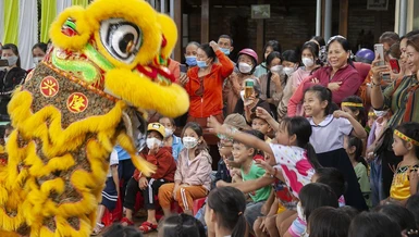 Các em nhỏ vui Tết trung thu tại chùa Phước Thiện (xã Đắk Drô, tỉnh Đắk Nông)