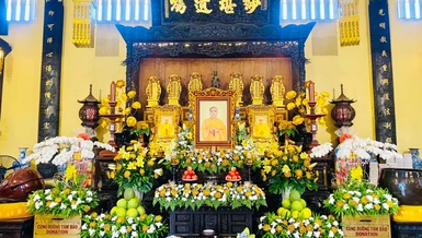 Di ảnh cố Trưởng lão Hòa thượng Thích Trí Quang tại tổ đường chùa Ấn Quang 