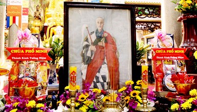 Chân dung Hòa thượng Thích Linh Tâm, khai sơn chùa Phổ Minh