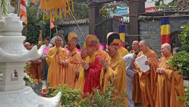 Chư tôn đức giáo phẩm thực hiện khóa lễ an vị tôn tượng Bồ-tát Quán Thế Âm