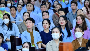 Phật tử tham dự