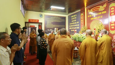 Ban Trị sự GHPGVN H.Củ Chi tưởng niệm mẹ Việt Nam anh hùng