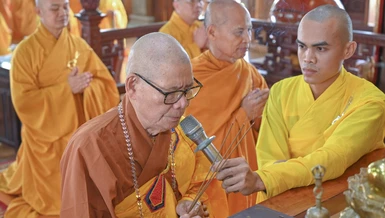 Hòa thượng Thích Châu Quang, Thiền chủ trường hạ tỉnh Đắk Nông niêm hương, bạch Phật