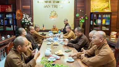 Quang cảnh phiên họp của Ban Thường trực Ban Trị sự GHPGVN tỉnh Đắk Lắk chiều 16-11