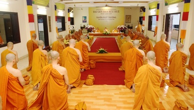 Đăng đàn truyền giới Tỳ-kheo và Sa-di theo nghi thức biệt truyền hệ phái Khất sĩ