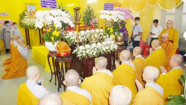 Lễ nhập kim quan Ni trưởng Thích nữ Như Ngọc tại tổ đình Từ Nghiêm