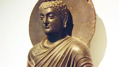 Giới thiệu tóm lược luận A Tỳ Đạt Ma Lục Túc