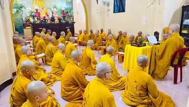 Lễ Bố-tát tại trường hạ chùa Phật Đà