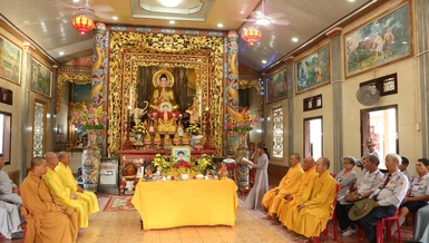 Gia đình Phật tử Lâm Đồng tưởng niệm cư sĩ Tâm Minh - Lê Đình Thám 