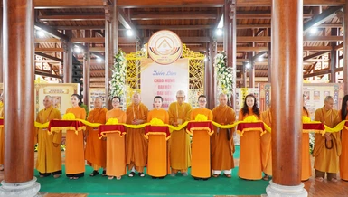 Khai mạc triển lãm chào mừng Đại hội đại biểu Phật giáo tỉnh Đắk Lắk lần thứ I, nhiệm kỳ 2026-2031 - Ảnh: Như Danh/Báo Giác Ngộ