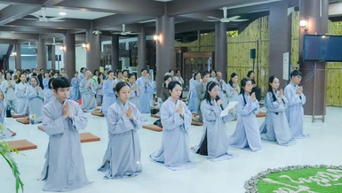 Định hướng mô hình cư sĩ hộ trì Chánh pháp thời hội nhập