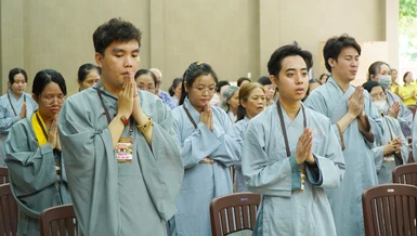 Ngày an lạc với chủ đề "Người trí biết báo ơn và đền ơn"
