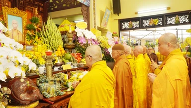 Chư tôn đức tưởng niệm 12 năm ngày viên tịch Hòa thượng Thích Như Thọ, nguyên Trưởng ban Trị sự Phật giáo Q.10 cũ