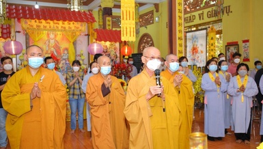 Chư tôn đức thành kính tưởng nhớ Hòa thượng Thích Liễu Học 